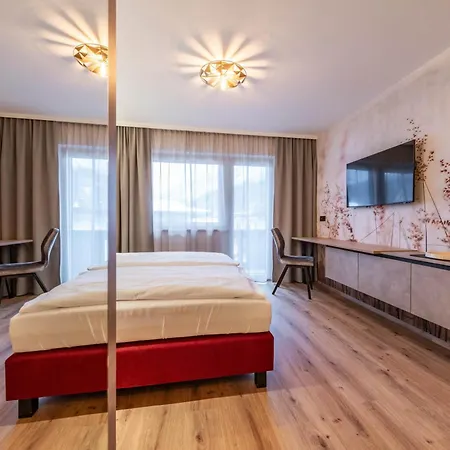 酒店 Montana 迈尔霍芬