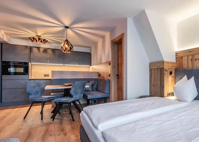 Montana מאיירהופן