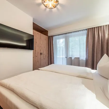 Garni Montana 3*