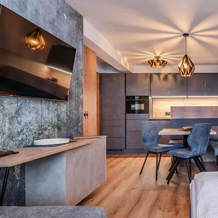 Garni Montana Hotel 3*