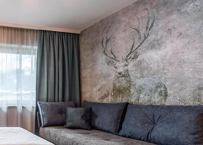 Montana 迈尔霍芬